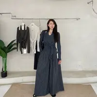 挂脖假两件针织上衣