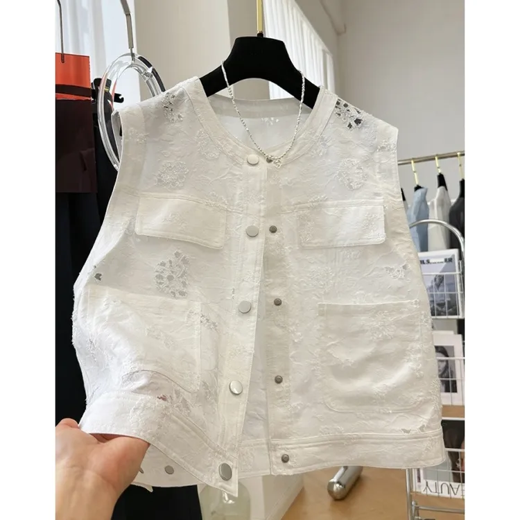 高级感韩系镂空提花外穿时尚马甲女夏季薄款无袖时髦洋气坎肩上衣