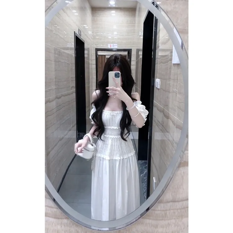 法式甜美温柔风气质白色泡泡短袖褶皱设计感连衣裙女修身显瘦长裙