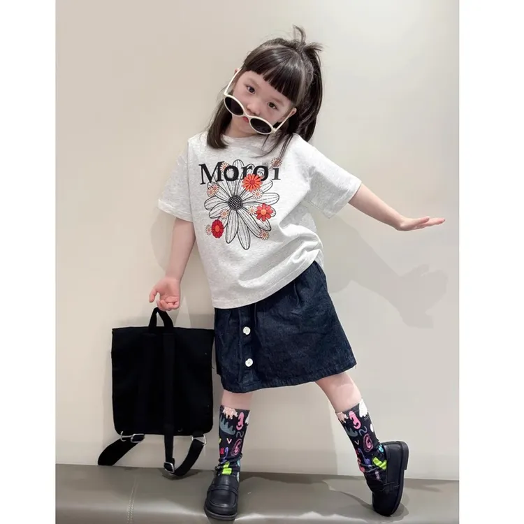 壹妈优质童装韩范女童时尚新颖2025夏季新款儿童宝蓝色短袖短裤套