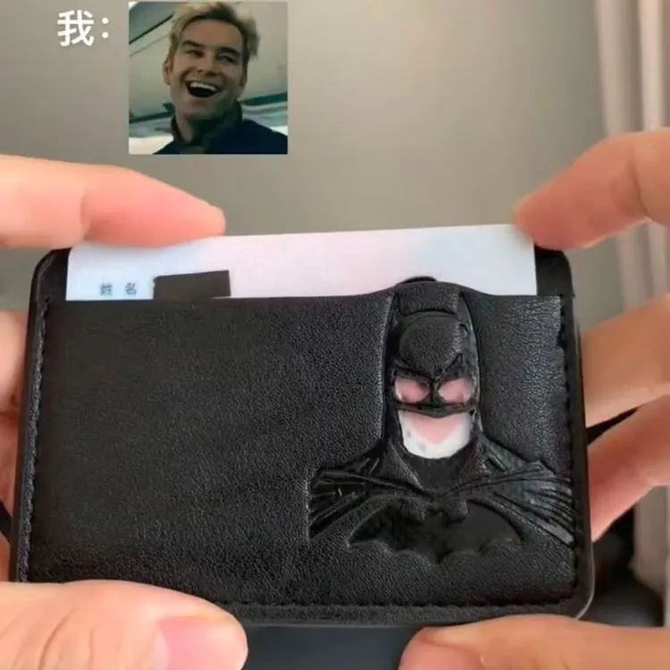 【桃气】小红书同款蝙蝠侠证件卡套抽象搞怪超级英雄遮挡黑色证件包