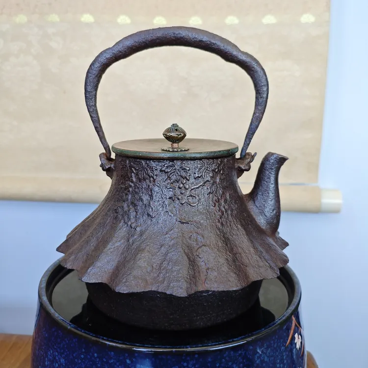 【精品级】龙文堂名人上田照房造 富士山型老铁壶  满水容量约650ml