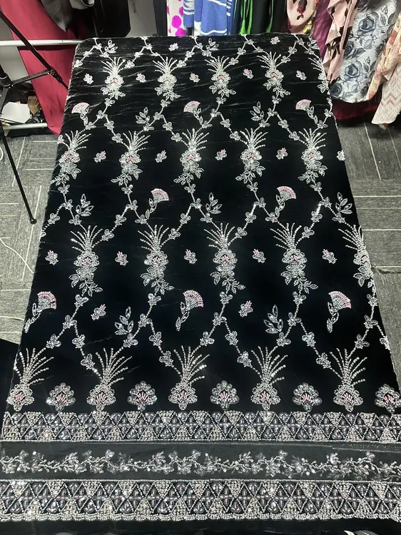 yipak duhawa 珠管绣布料