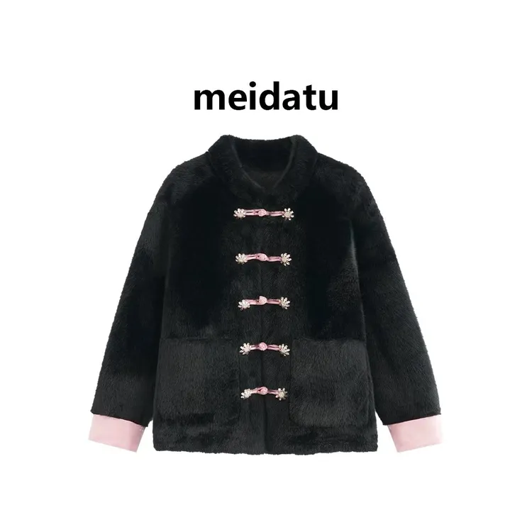 美哒兔（暖意绒绒）新中式盘扣毛茸茸外套CD222