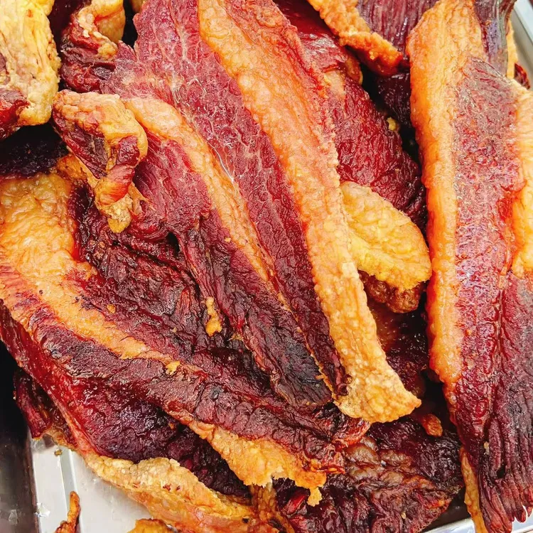 内蒙古牛胸口大鹅牛肉干炭烤休闲零食沈薇薇