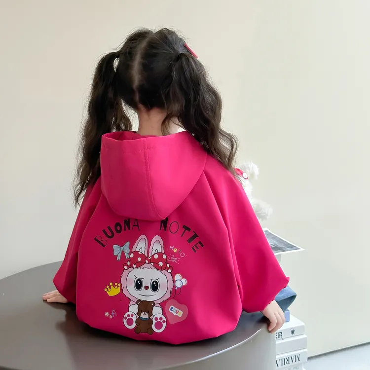 女童秋季连帽夹克外套2025新款小女孩春秋装带玩偶卡通超好看衣服