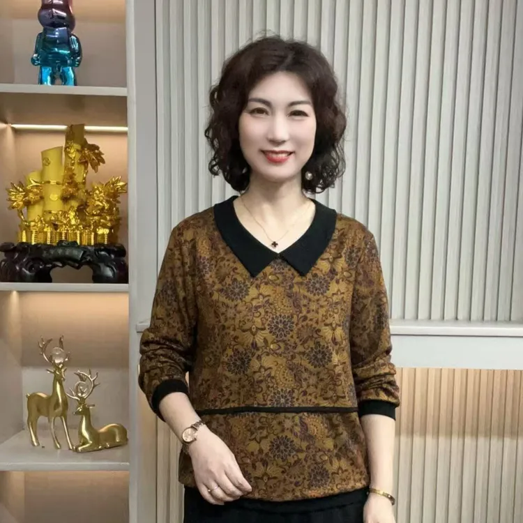 妈妈装流行时尚潮牌女装宽松秋装女士欧若拉独特漂亮上装休闲长袖