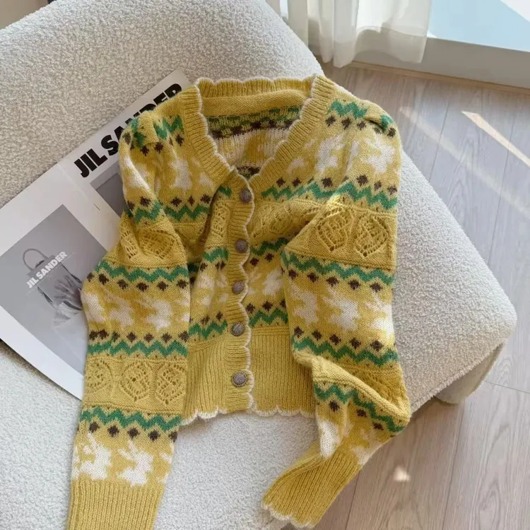 【温澜花织】2026冬季新款氛围感彩色提花V领毛衣长袖时尚百搭