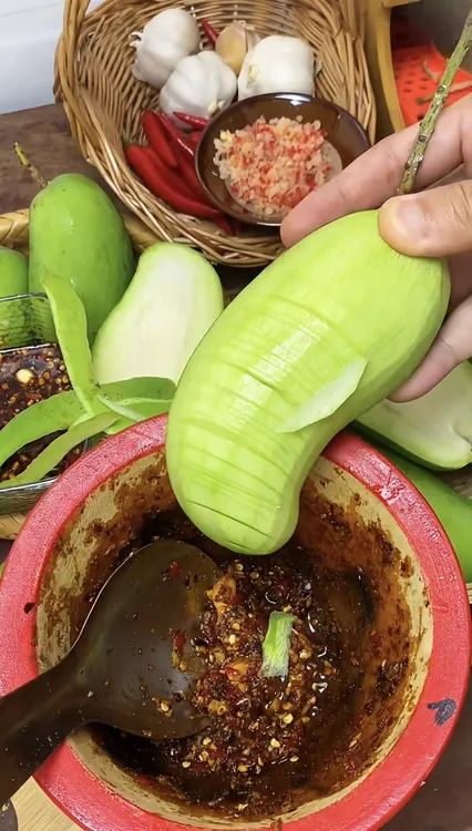 攀枝花象牙芒果带箱十斤-生熟两吃