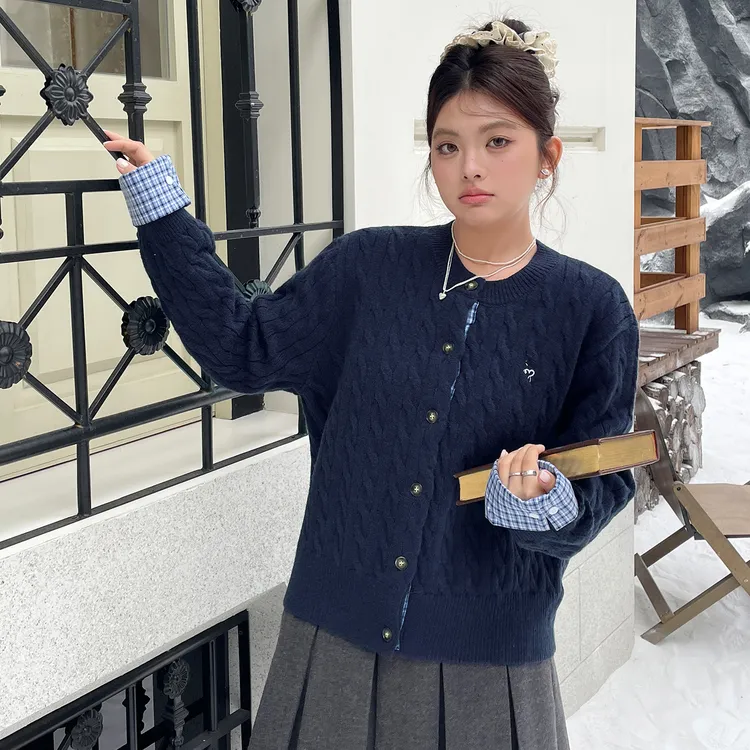 新款大码巨好看假两件厚毛衣女秋冬高知穿搭高级感显瘦针织衫上衣