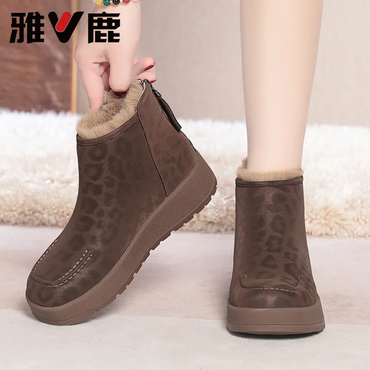 (雅鹿)冬季新款女短靴加绒保暖厚底防滑勃肯靴时尚百搭豹纹女棉靴