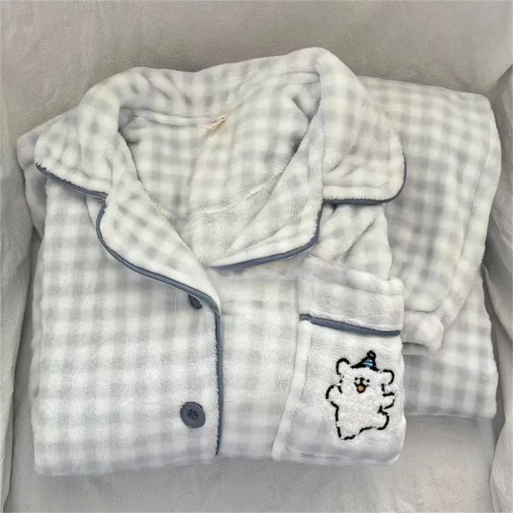 睡衣女秋冬季开衫长袖法兰绒卡通甜美保暖家居服套装