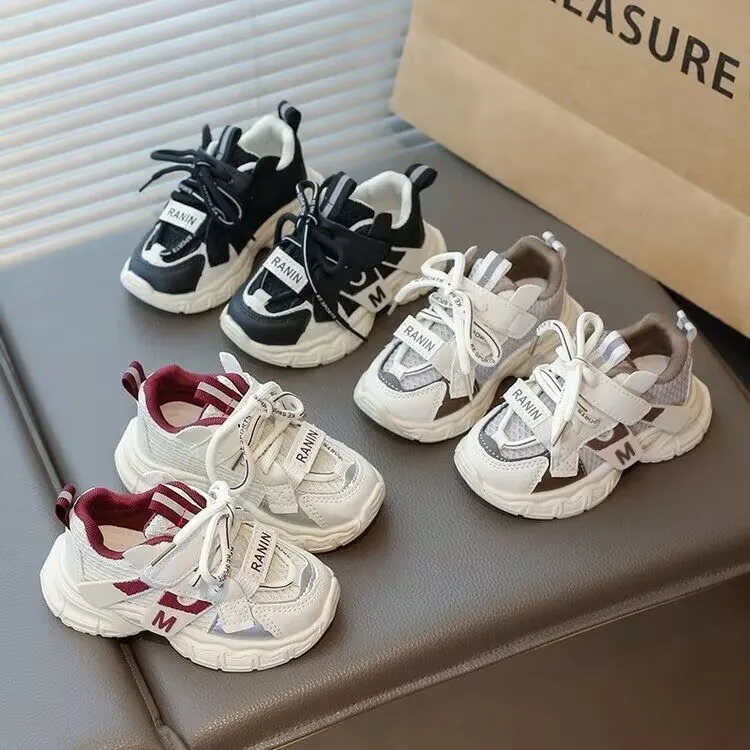 宝宝鞋子春秋新款男童运动鞋轻便软底女童网面老爹鞋1-3岁宝宝鞋