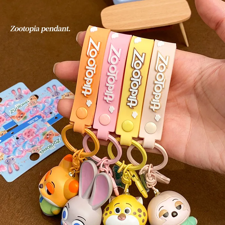 正版疯狂动物城狐狸尼克兔子警官朱迪超萌公仔钥匙扣甜蜜情侣风小