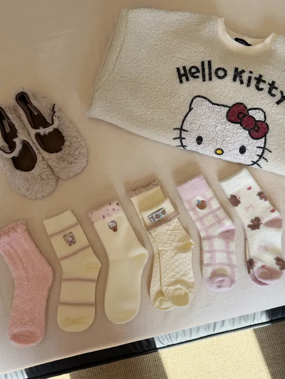 【视频大爆款3】6双秋冬保暖澳绒袜子集合韩系粉紫色刺绣布标中长筒