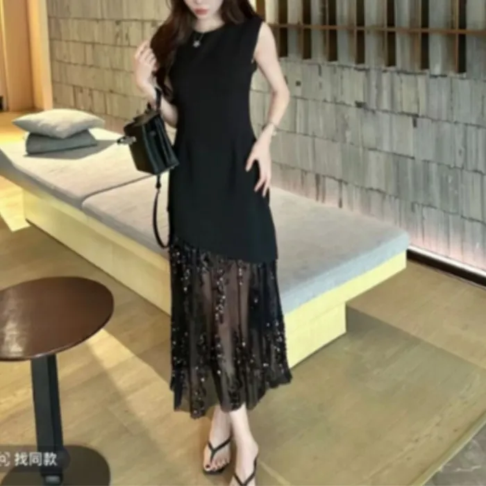 设计感气质时尚显瘦亮片拼接连衣裙