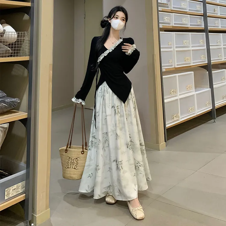 MO88ZSPF大码2025春季新中式风v领花边上衣+扎染半身裙套装两件套