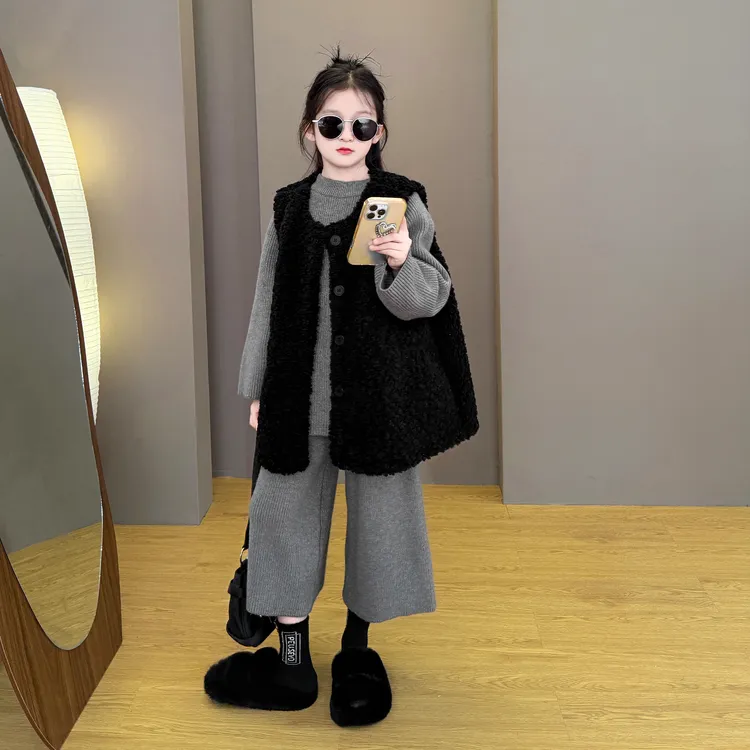 女童2025新款儿童秋冬季韩版洋气高级风百搭毛毛马甲毛衣套装新品