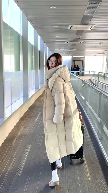 【BLB•板老板】时尚宽松大被子款连帽长款加厚女士羽绒服G311