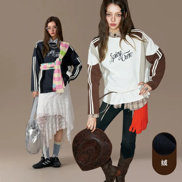 CHUU冬季女装字母印花设计宽松圆领套头百搭宽松学院风穿搭T恤