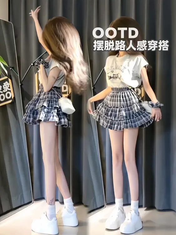 卡通小狗特色印花性感辣妹T恤女夏季新款格纹小个子蛋糕裙两件套