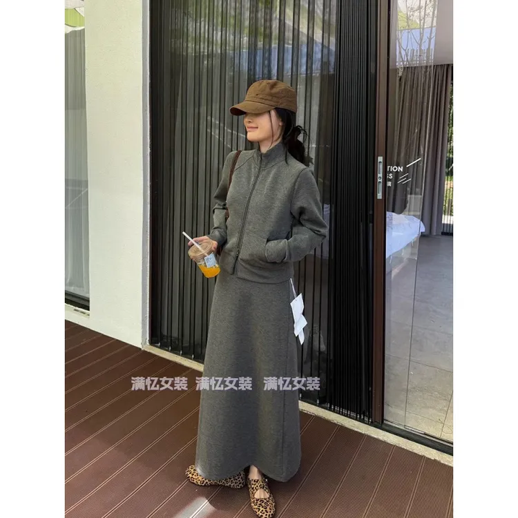 早秋新款时尚洋气百搭女装显瘦洋气减龄小个子时尚运动卫衣套装裙