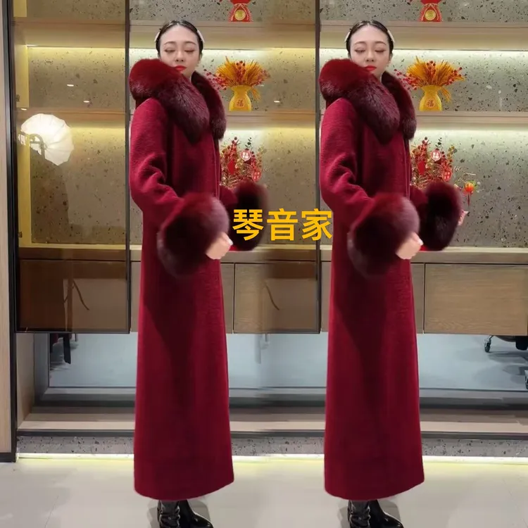 080海宁正品羊剪绒真毛领毛袖可以拆卸（有里衬衣长120公分）