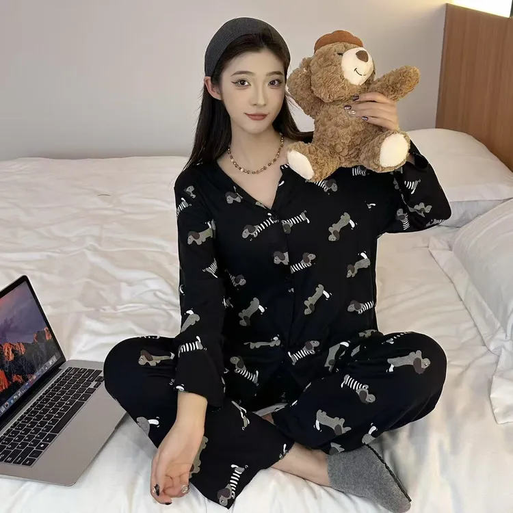 秋冬睡衣简约卡通狗狗大码女士宽松时尚长袖长裤家居服套装#713-1