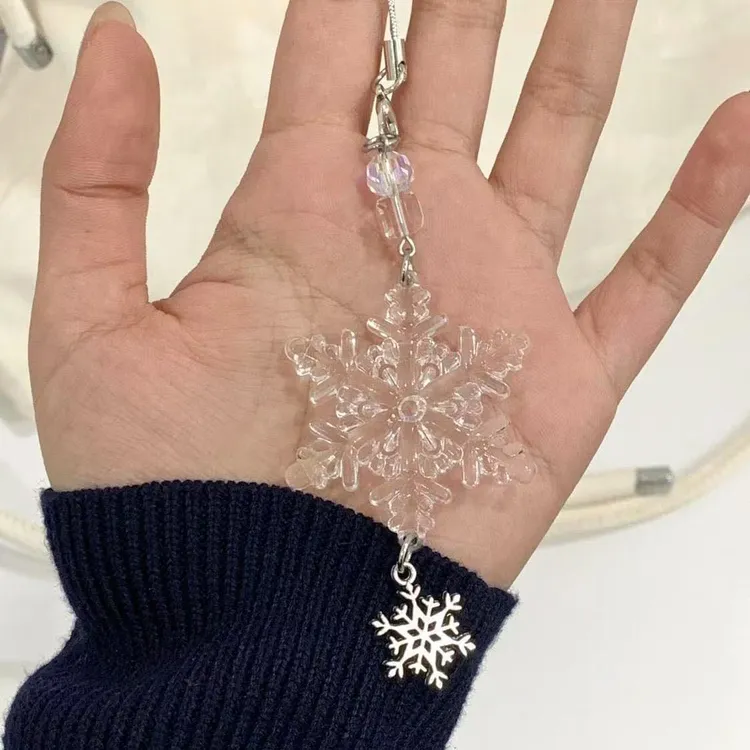 【冬天一片雪花】手作串珠自制少女心ins手机链可爱咕本手工挂件