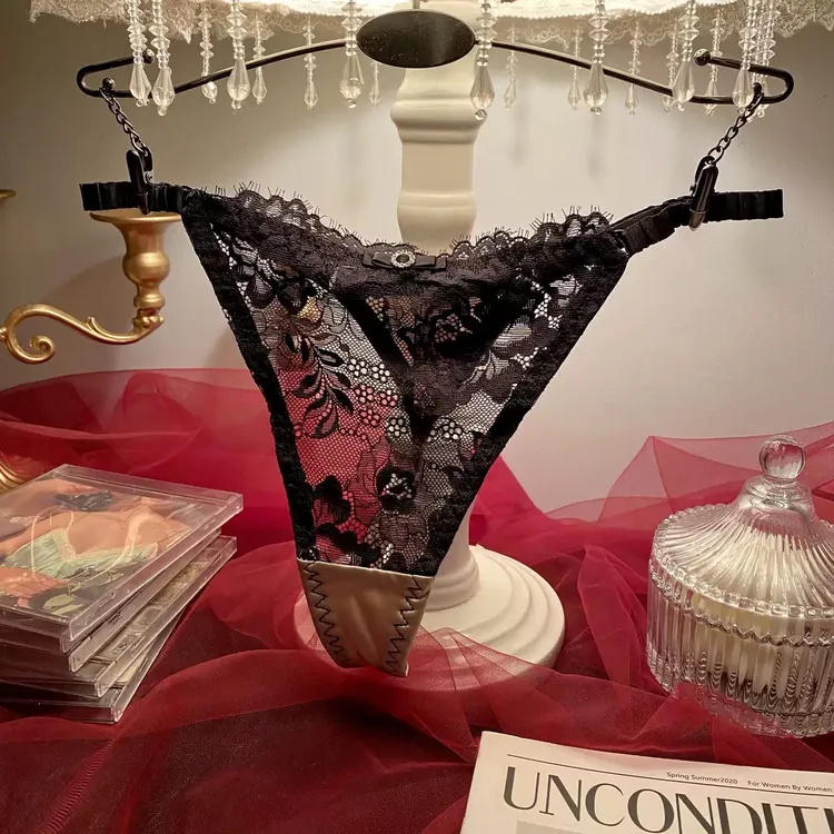 【8041】欧美女士刺绣蕾丝网纱透明透气性感三角无痕内裤