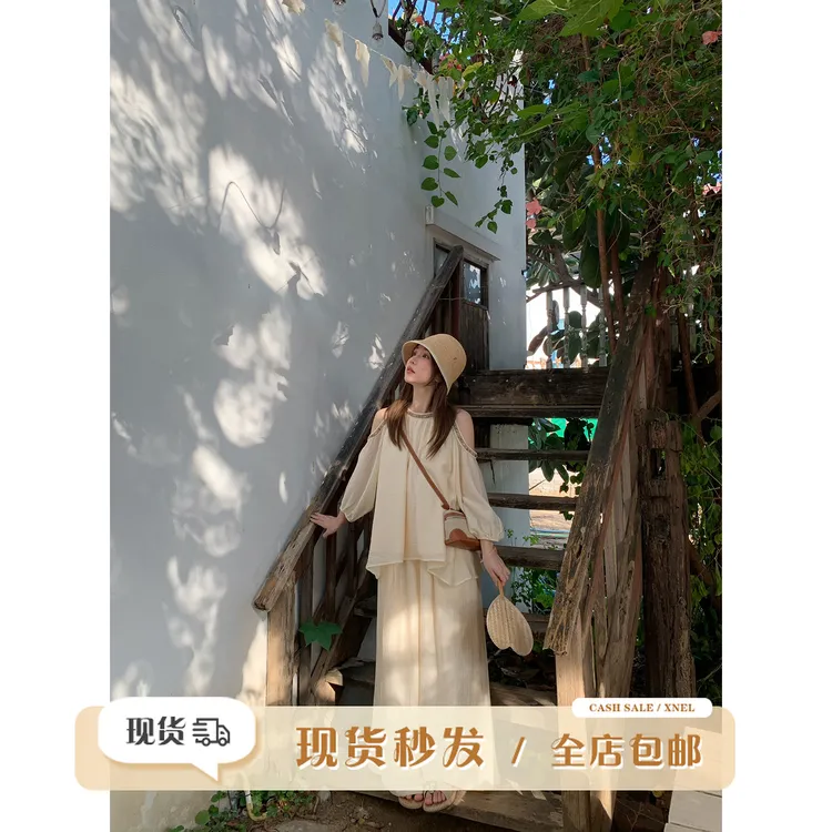 现货陳文文【普罗旺斯】新款波西米亚风露肩上衣休闲裤两件套女8764