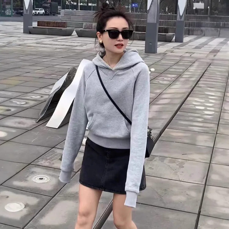 跨境灰色美式短款卫衣女秋冬2025新款连帽外套韩系小个子内搭上衣