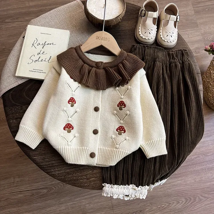 【福利】2025新款毛衣开衫棉荷叶领新款春秋女童宝宝刺绣娃娃领可爱