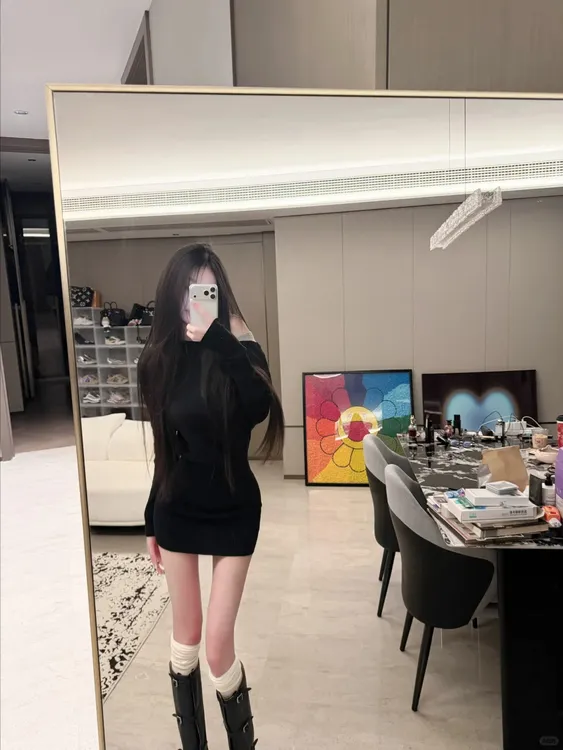 【古早氛围】2026春季新款针织撞色斜肩连衣裙女性感辣妹显瘦短裙子