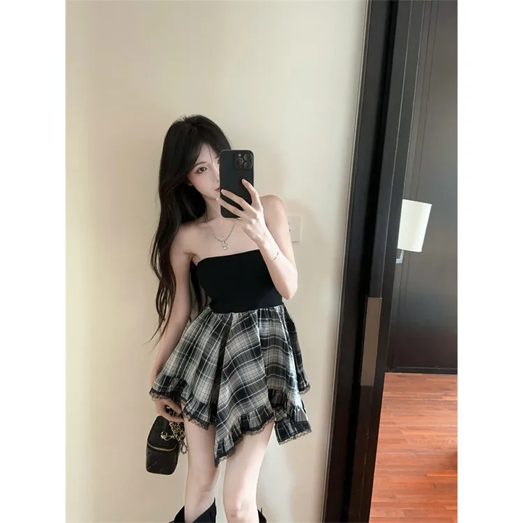 夏季新款韩系纯欲设计感小众撞色格子拼接抹胸背心不规则甜辣上衣