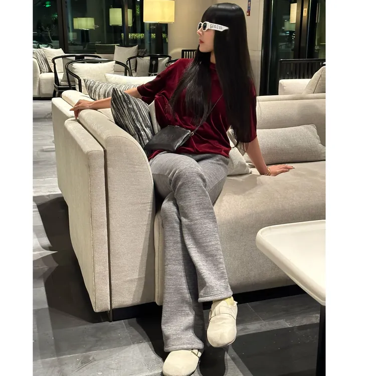 【胡洛一】 秋冬高腰纯色微喇打底裤线加绒小脚休闲裤-CK401