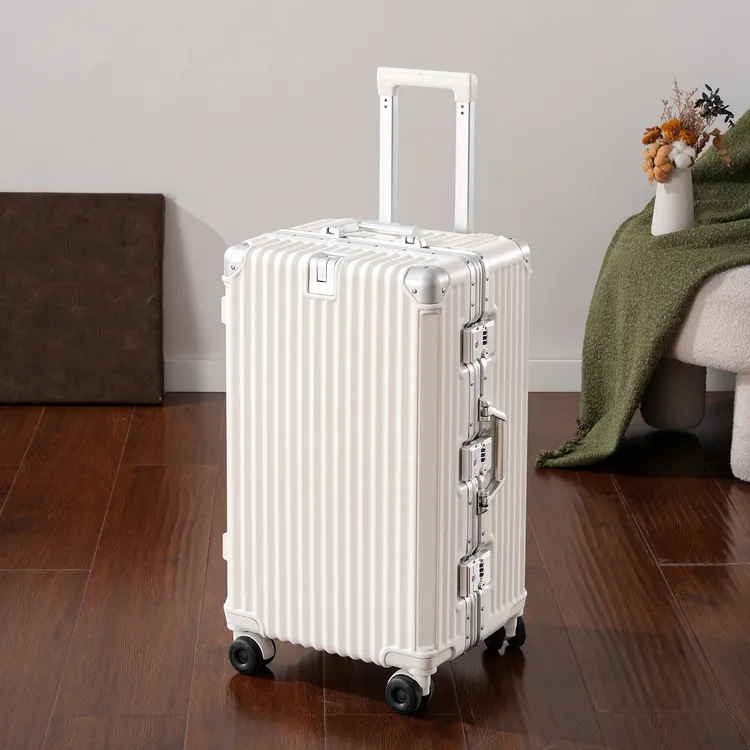 陌鹿行李箱大容量铝框旅行箱PC结实耐用拉杆箱男女学生万向轮皮箱