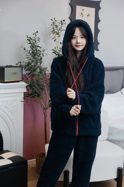 变态厚度休闲加绒冬季套装防风家居服套装保暖情侣连帽睡衣