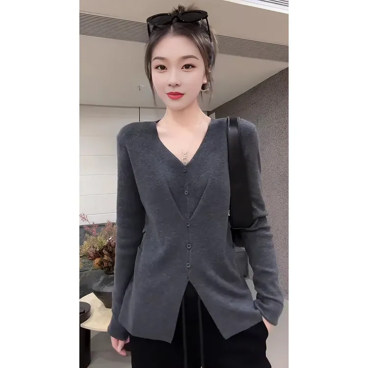 设计感百搭长袖T恤女2025年秋季新款时尚针织女装显瘦修身V领上衣