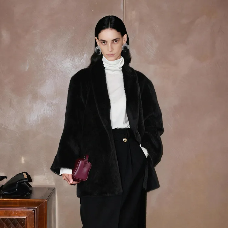 LYNEE【水光浴袍】黑标系列 水光浴袍大衣 LGD2FAW301