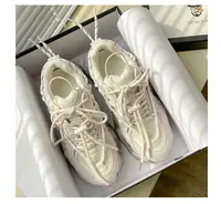 真皮拼接网面轻便透气老爹鞋女（跟高5厘米）