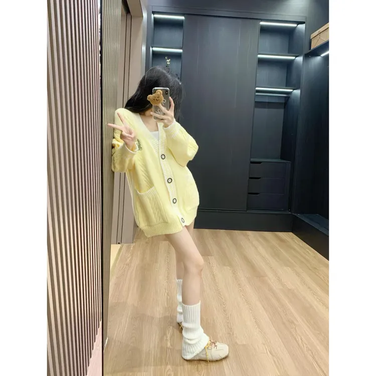 针织开衫女2025新款早秋甜美减龄小个子宽松慵懒风毛衣