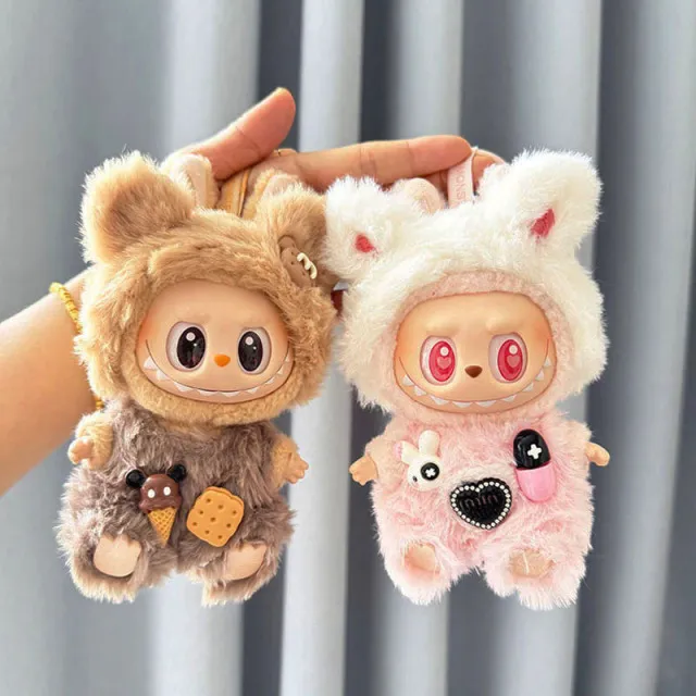 仅衣服] 一二代Labubu衣服挂件拉布布坐坐派对娃衣胶囊小兔背带裤