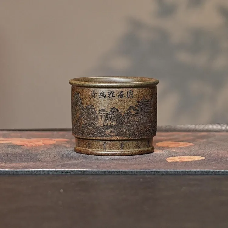 宜兴紫砂茶具 原矿龙背青泥料刻绘清幽雅居图紫砂主人杯品茗杯