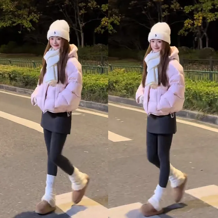 今年流行冬装2025年新款减龄韩系百搭短款棉服高腰短裙两件套装