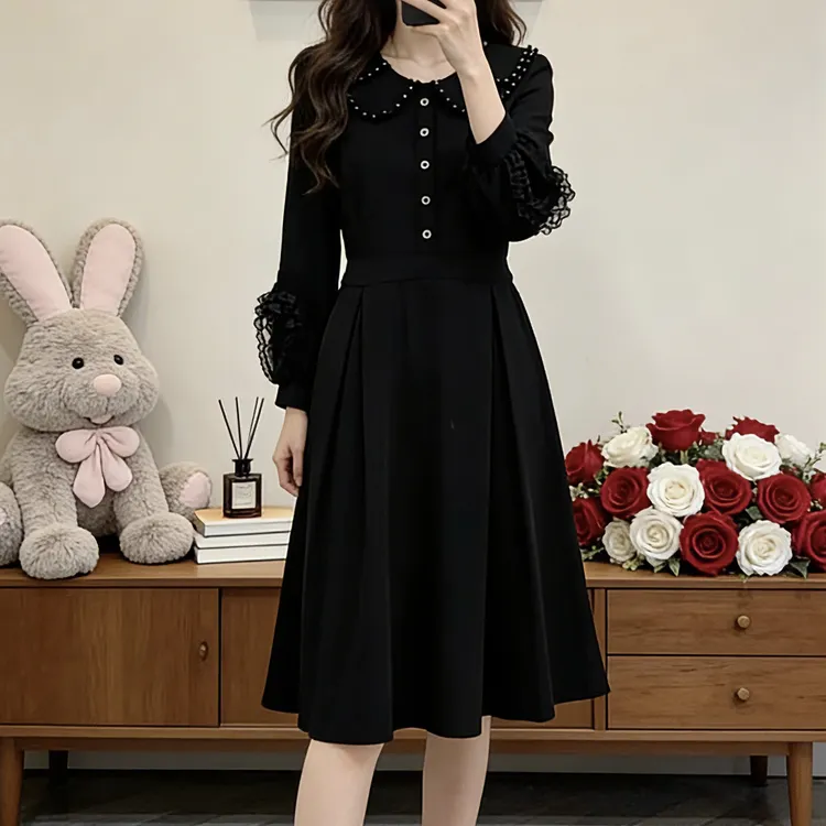 秋冬新款大码女装时尚娃娃领拼接显瘦气质假两件连衣裙