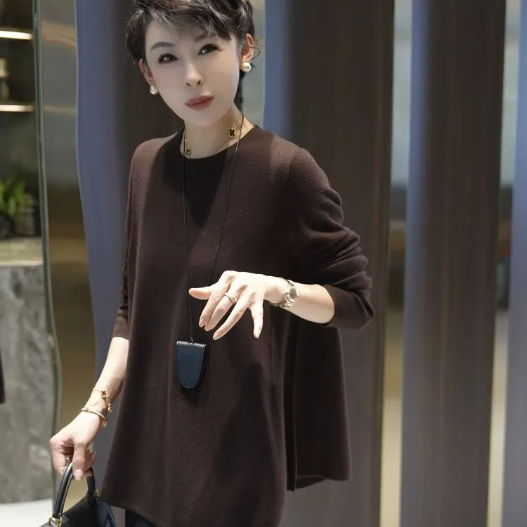 少女风圆领纯色长袖T恤百搭宽松慵懒风打底针织衫女上衣MG8295