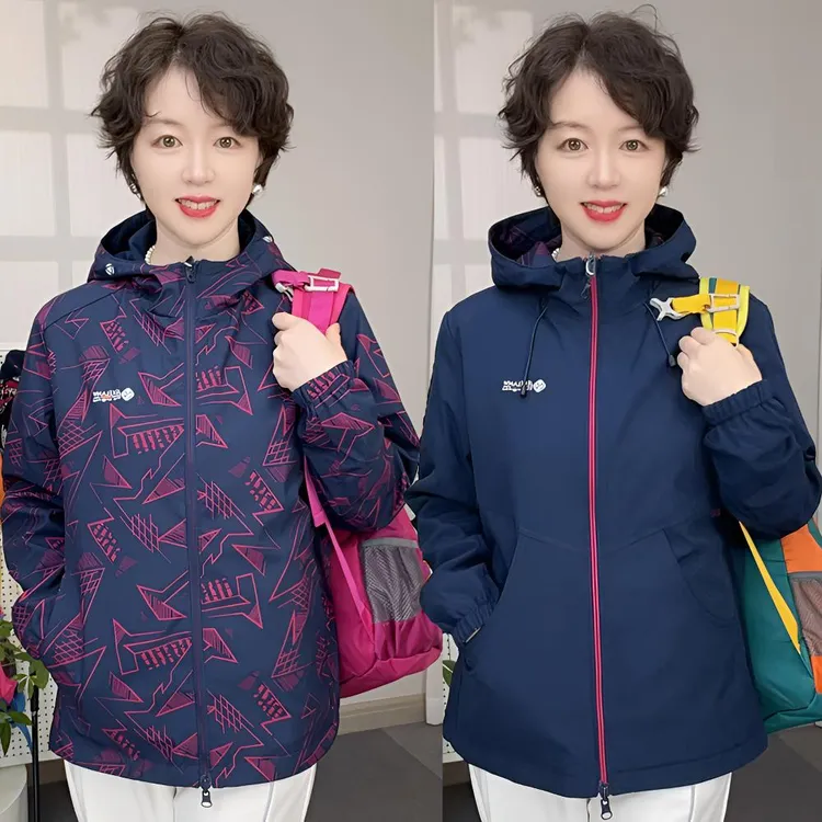 春秋新款迷彩两面穿冲锋衣女连帽防水防风休闲户外运动双面穿外套