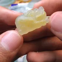 定制翡翠未镶嵌挂件