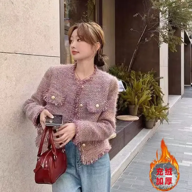 【当天发＋运费险】乌梅子酱充绒内胆小香风流苏洋气外套时尚P2428